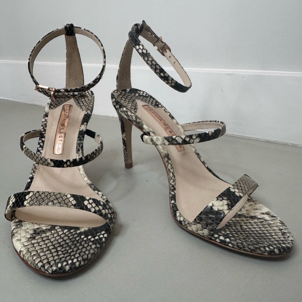 Sophia Webster Snakeskin Strappy Heels – Size 7.5, Ultra Chic Design